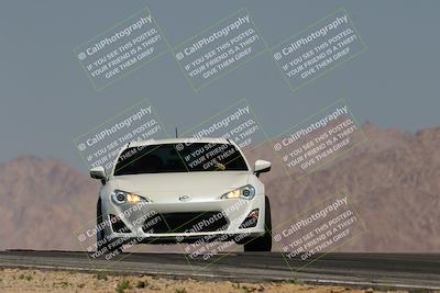 media/Apr-12-2024-Canyon Run Sundays (Fri) [[ae99c30423]]/4-Novice (Yellow)/Session 2 Turn 9/